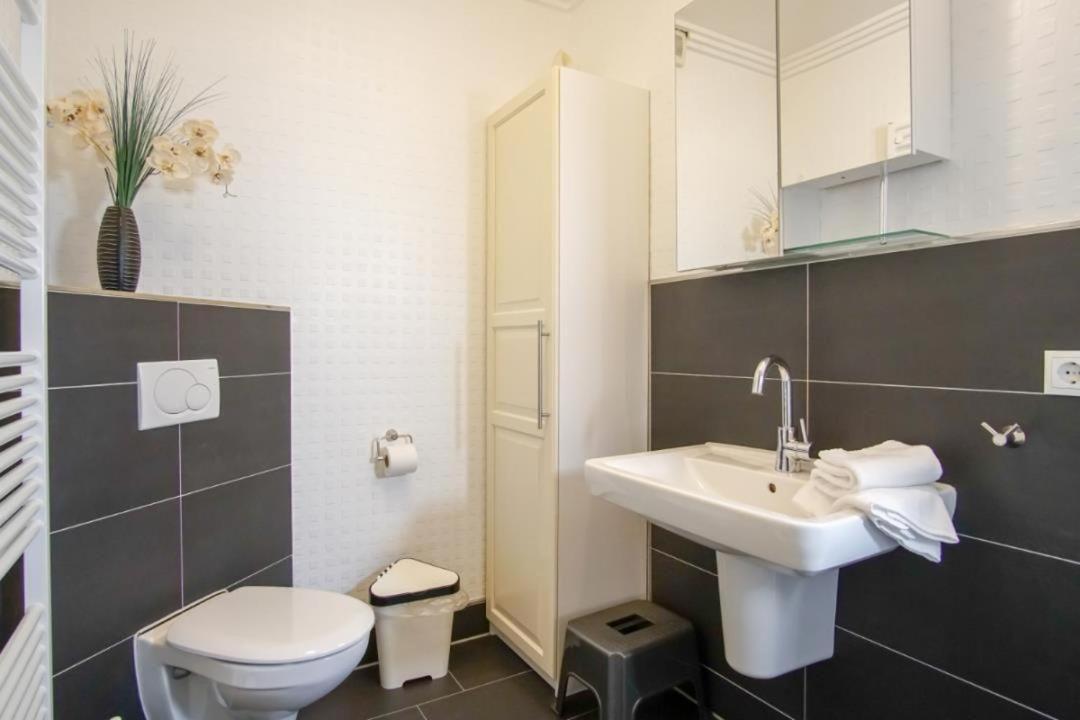 Strandhotel-Heiligenhafen-Wohnung-120-Wellenreiter-Typ-Ii المظهر الخارجي الصورة